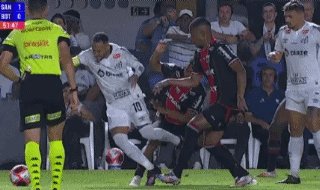 1738808623705094035.gif 内马尔53.gif