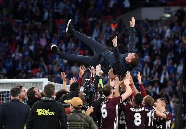 1621112525992040304.jpg 25345243.jpg