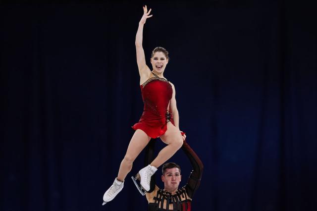 Mishina Galliamov FSR ISU FS Worlds Stockholm 2021 Day 2.jpeg